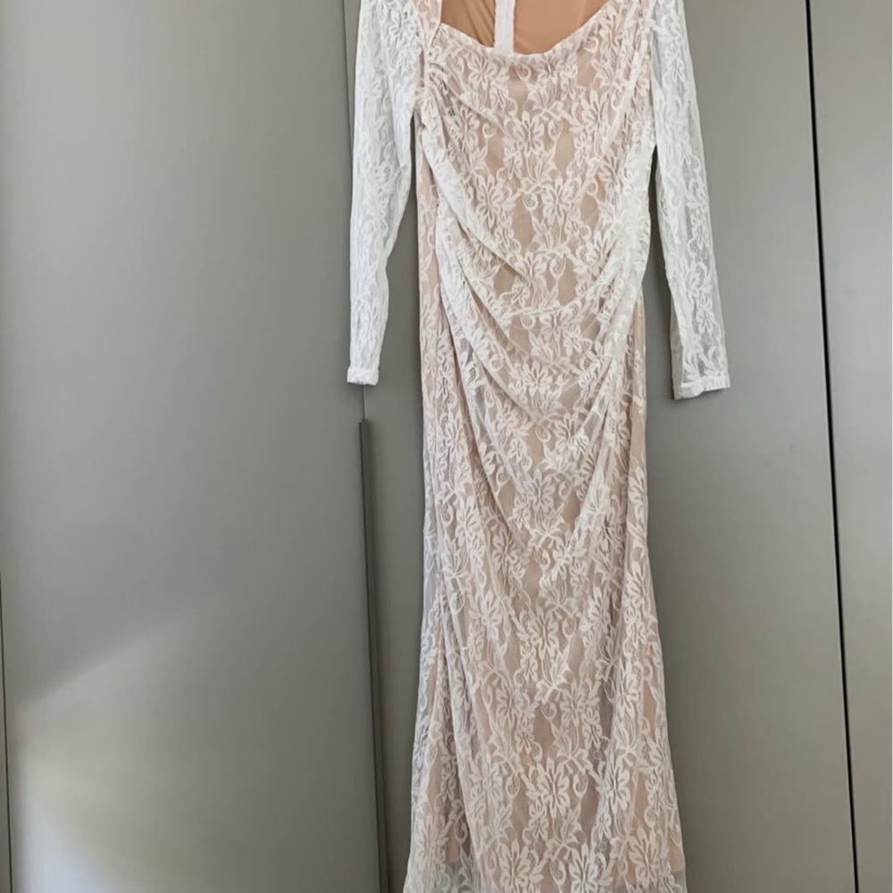 Elegant White Lace Long Sleeve Dress